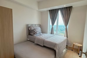 Room - 3BR Podomoro Apartment @Empire Tower 107 sqm² (Kesawan)