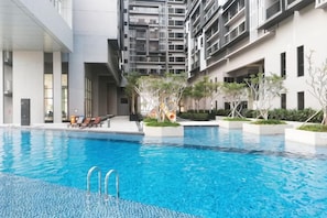 Unclassified image, 2 of 6, button - Imperio Melaka by Iconique (Melaka)