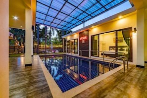 Indoor pool - 4 Bedroom Modern Pool Villa (BL10) (Hua Hin)