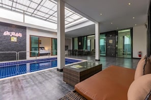 Indoor pool - 4 Bedroom Modern Pool Villa (BL10) (Hua Hin)