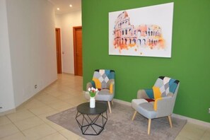 Cribs/infant beds - GarbantSuite Apartment In Rome (Rome)