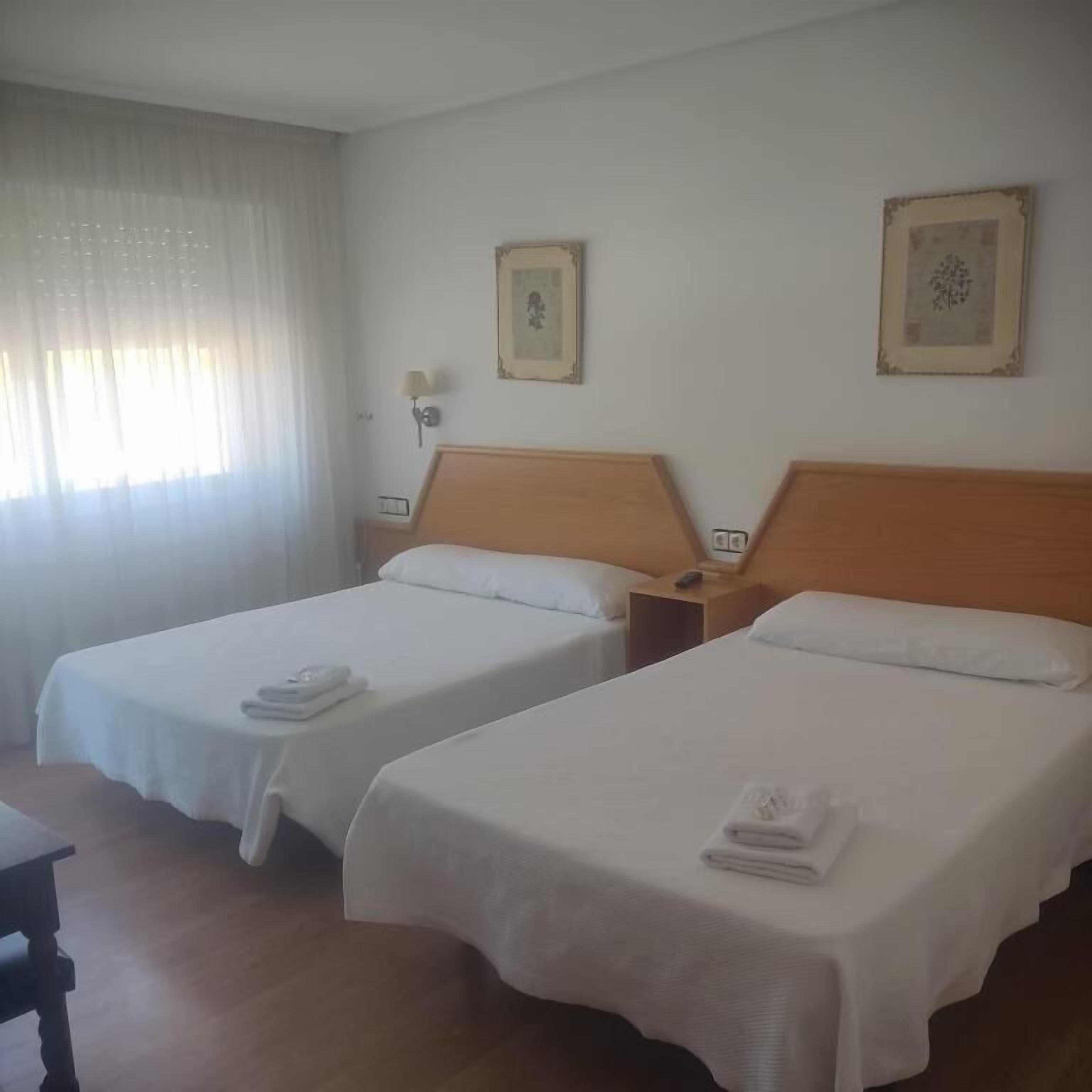 Basic-Zweibettzimmer, Balkon