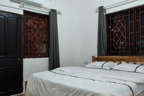 Unclassified image, 2 of 17, button - maple guesthouse (Luang Prabang)