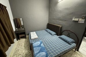 Room - 63 Guesthouse (Jalan Bakri)