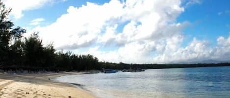 Snorkeling, beach volleyball