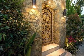 Cribs/infant beds - Villa Liang Ubud (Bali)