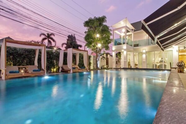 Piscina al aire libre