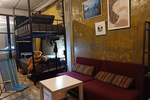 Room - Be Local BnB (Bangkok)
