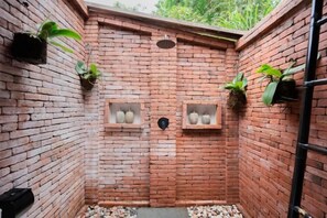 Room - Nishiyama House Sambangan by The Lavana (Bali)