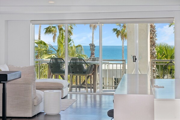 Televisión y oficina