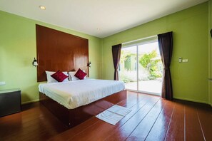 Deluxe Double Room | Free WiFi - Sky hip resort jomtean pattaya (Pattaya)