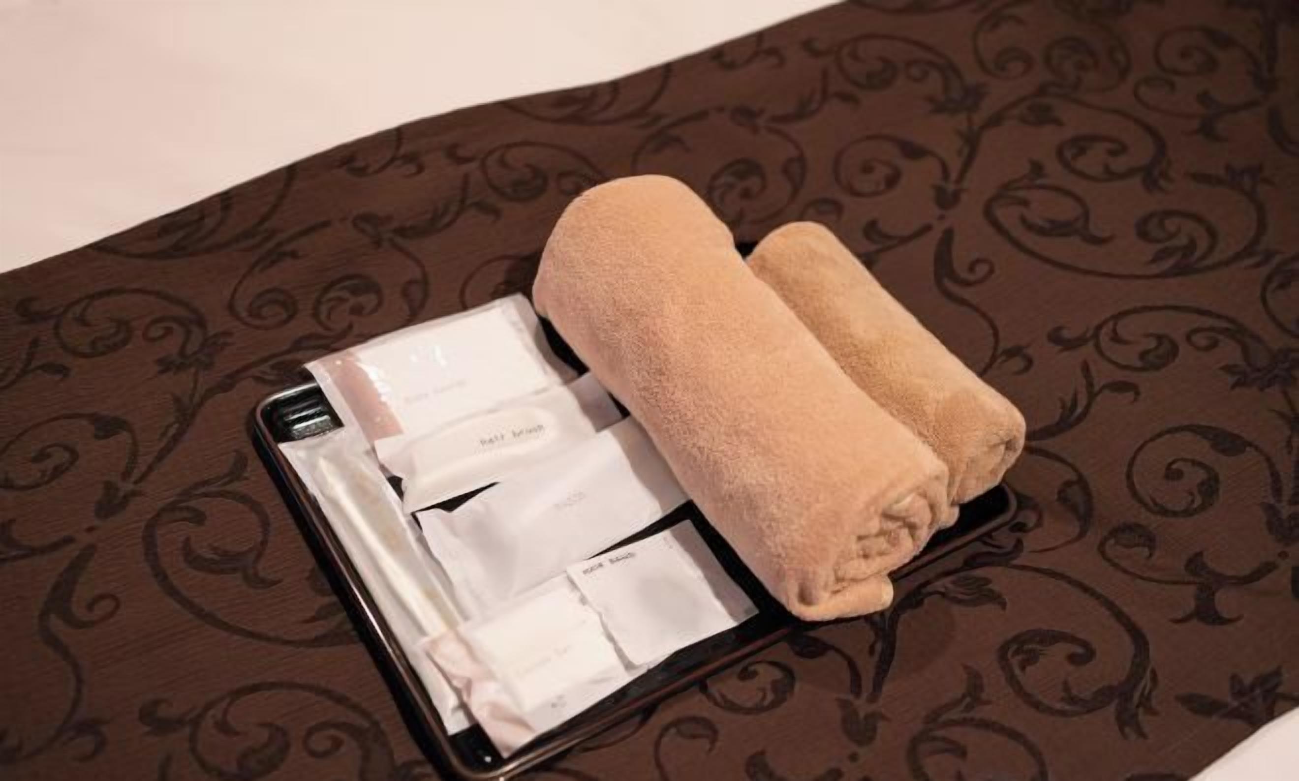Bathroom amenities