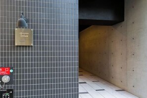 Unclassified image, 4 of 8, button - Trive Kanayama501 (Nagoya)