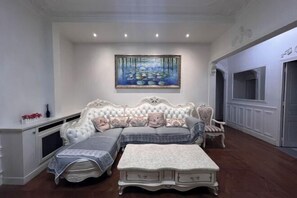 Room - Cozy Stay Near The Eiffel Tower (Paris)