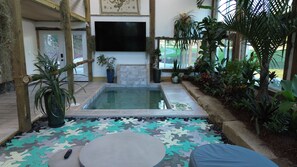 Beheizter Pool