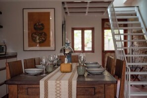 Room - Lumut Heritage - a walk to Armenian St Art & Cafes (George Town)