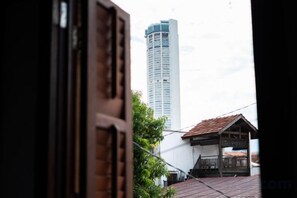 Unclassified image, 3 of 3, button - Lumut Heritage - a walk to Armenian St Art & Cafes (George Town)