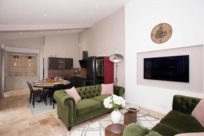 Cribs/infant beds - Les Tropéziennes de Libourne (Libourne)