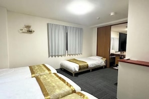 Room - Asakusa MASAKAZU House 1F2F (Tokyo)