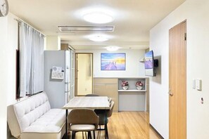 Room - Asakusa MASAKAZU House 1F2F (Tokyo)