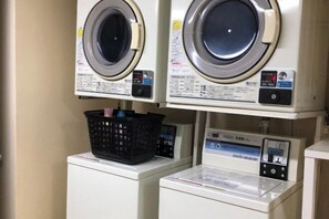 Interior - Shin-Osaka 1005 (Osaka)