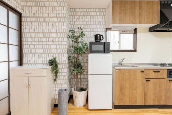 Private kitchen - Sparrow Color · Fangnan (Tokyo)