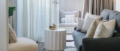 Luxury Penthouse, City View | Living area