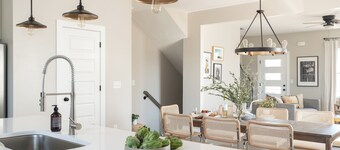 Stylish & Spacious Nashville Townhouse