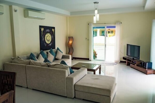 Room - Villa Tanya @ Platinum 3br Private Pool & Jacuzzi (Phuket)