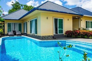 Unclassified image, 5 of 21, button - Villa Tanya @ Platinum 3br Private Pool & Jacuzzi (Phuket)