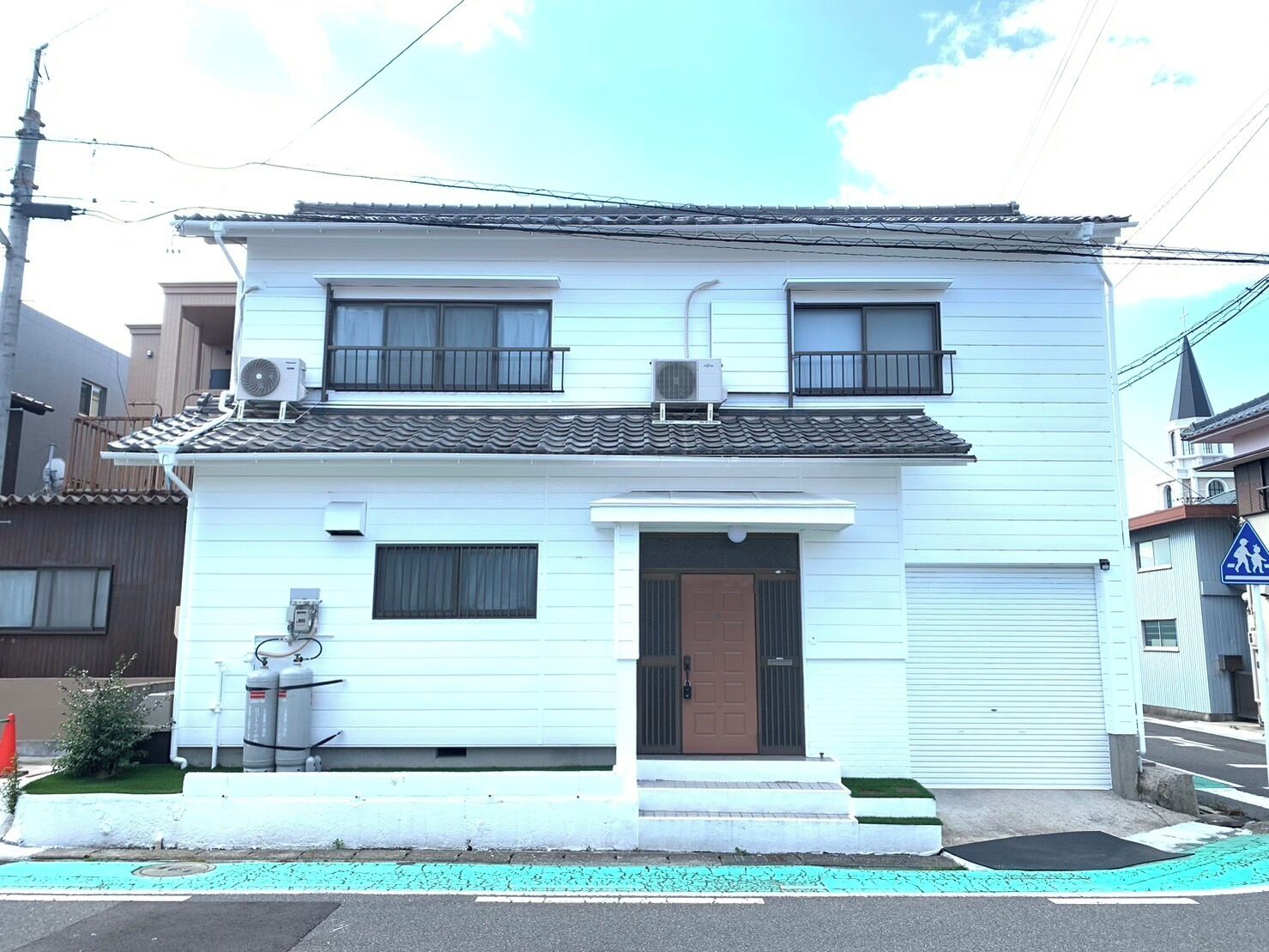 المنشأة من الخارج