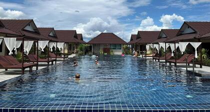 Bu-Gaan Sukhothai Village