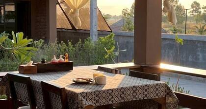 Bu-Gaan Sukhothai Village