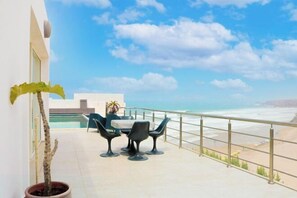 Room - Infinity View 4 Bed Pool Villa (Mirleft)