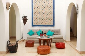 Room - Infinity View 4 Bed Pool Villa (Mirleft)