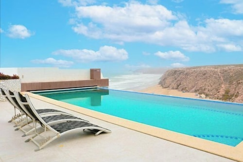 Infinity View 4 Bed Pool Villa