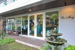 Exterior detail - Luxury Living in heart of Nimman (Chiang Mai)