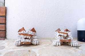 Unclassified image, 3 of 56, button - Mizunowa (Nago)