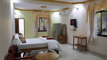 Deluxe Room | Free WiFi