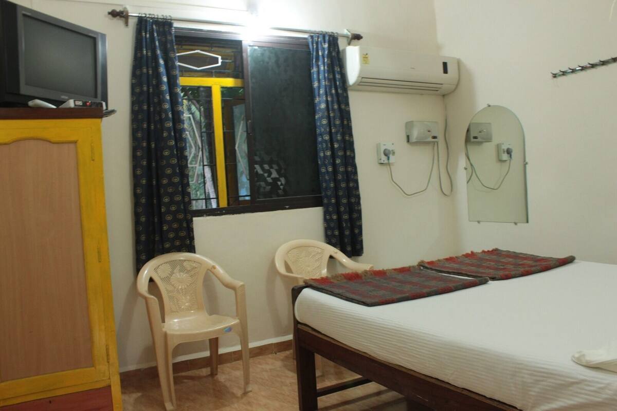 Standard Room | Free WiFi