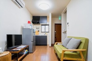 Unclassified image, 5 of 28, button - KIRAKU･KAYA (Kyoto)