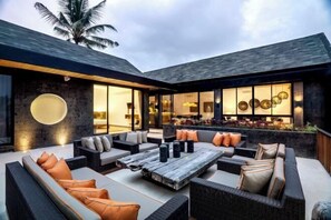 Interior - Villa Harmony by BaliSuperHost (Bali)