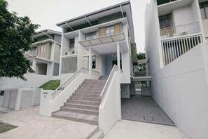 Bahagian luar