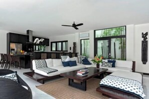 Cots/infant beds - Villa Anaya Manis (Bali)