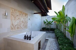 Room - Enchanting Canggu Villa (Bali)