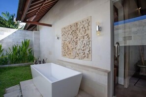 Room - Enchanting Canggu Villa (Bali)