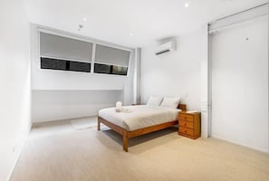 Room - Contemporary 1Br Queen Street Retreat (Auckland)