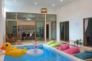 Unclassified image, 5 of 32, button - Nawamin 76 Pool Villa (Bangkok)