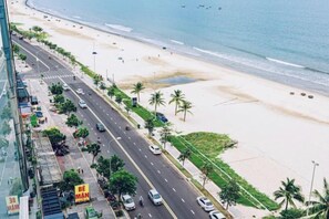 Beach - Beachfront 2 Bedroom Appartment with Glass wall by Villuxy (Da Nang)