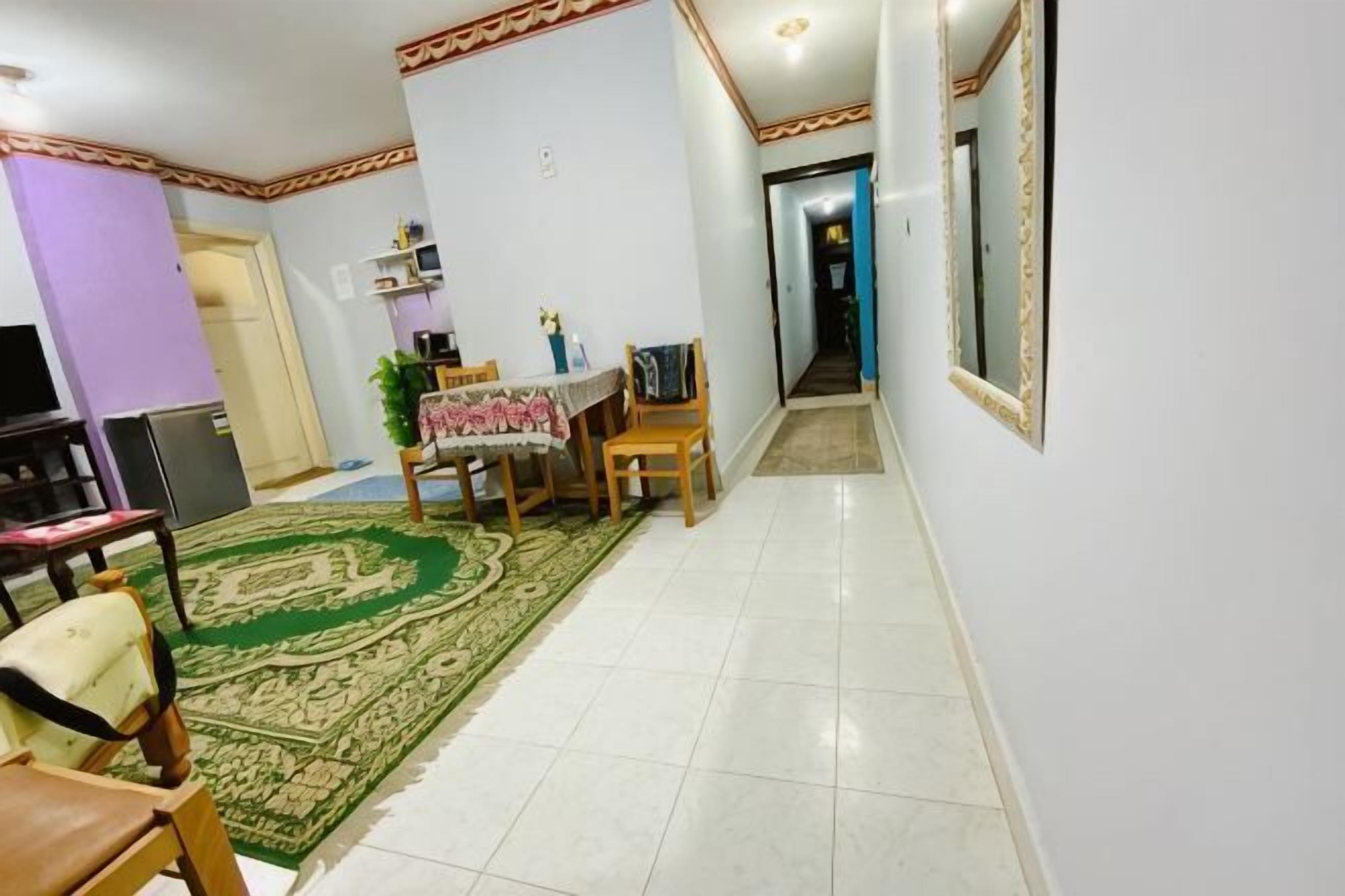المنشأة من الداخل